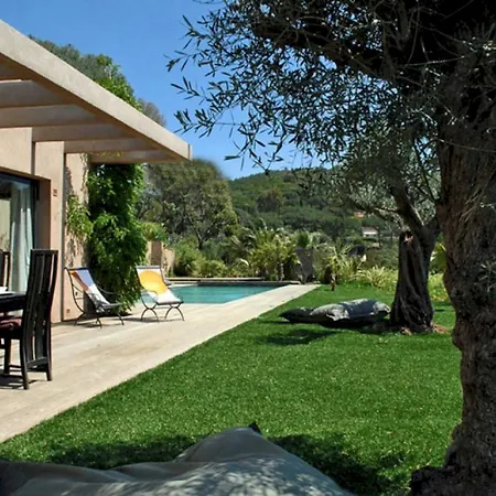 Enticing Ecru In Saint-tropez,france Villa